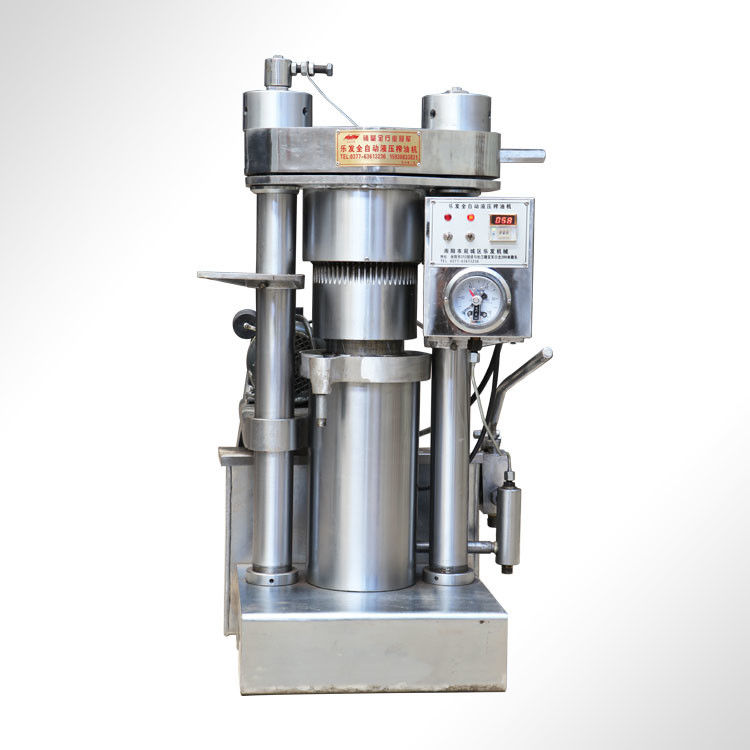 Opération facile à haute pression de machine industrielle produite haute par huile de presse hydraulique